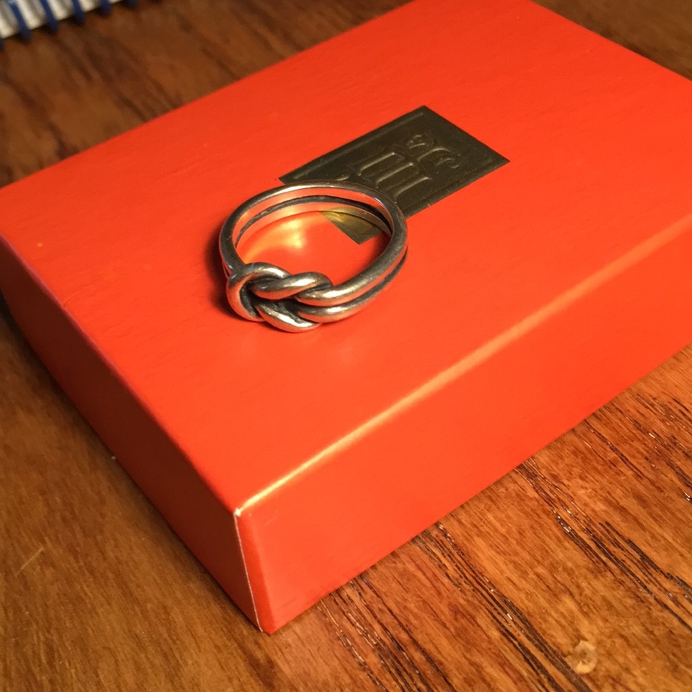 James Avery lovers knot ring